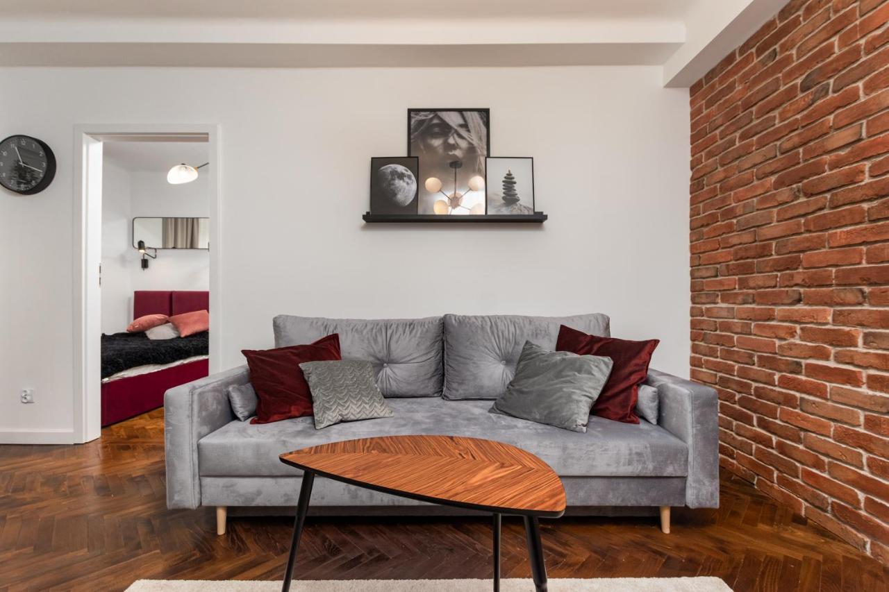 Grojecka 74 By Homeprime Warsaw Ngoại thất bức ảnh