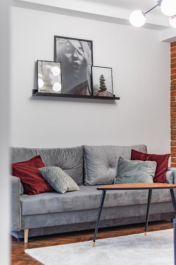 Grojecka 74 By Homeprime Warsaw Ngoại thất bức ảnh